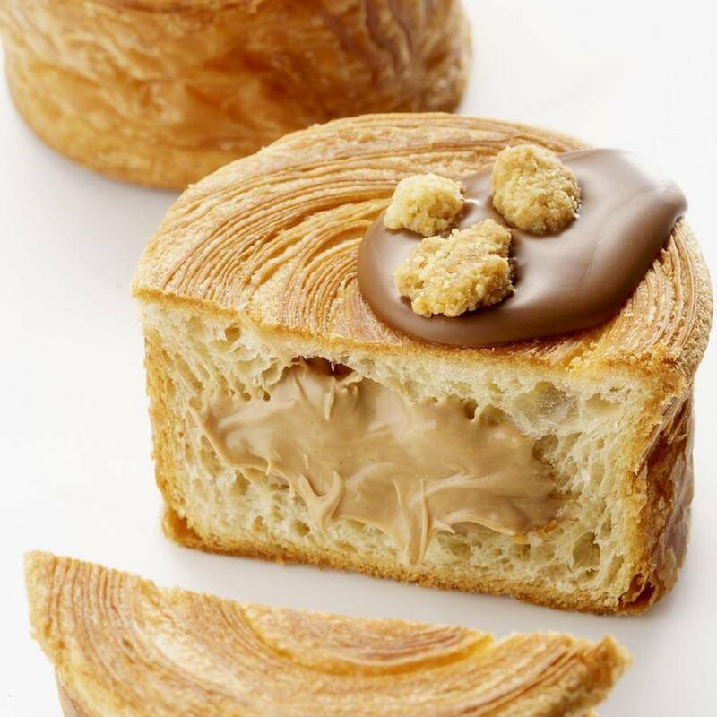 Nutybella con pasteles